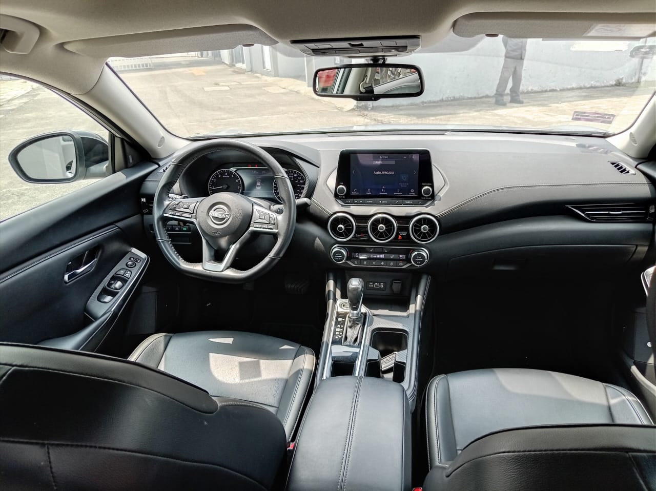 2024 Nissan SENTRA 4P SR PLATINUM BI-TONO L42.0 AUT