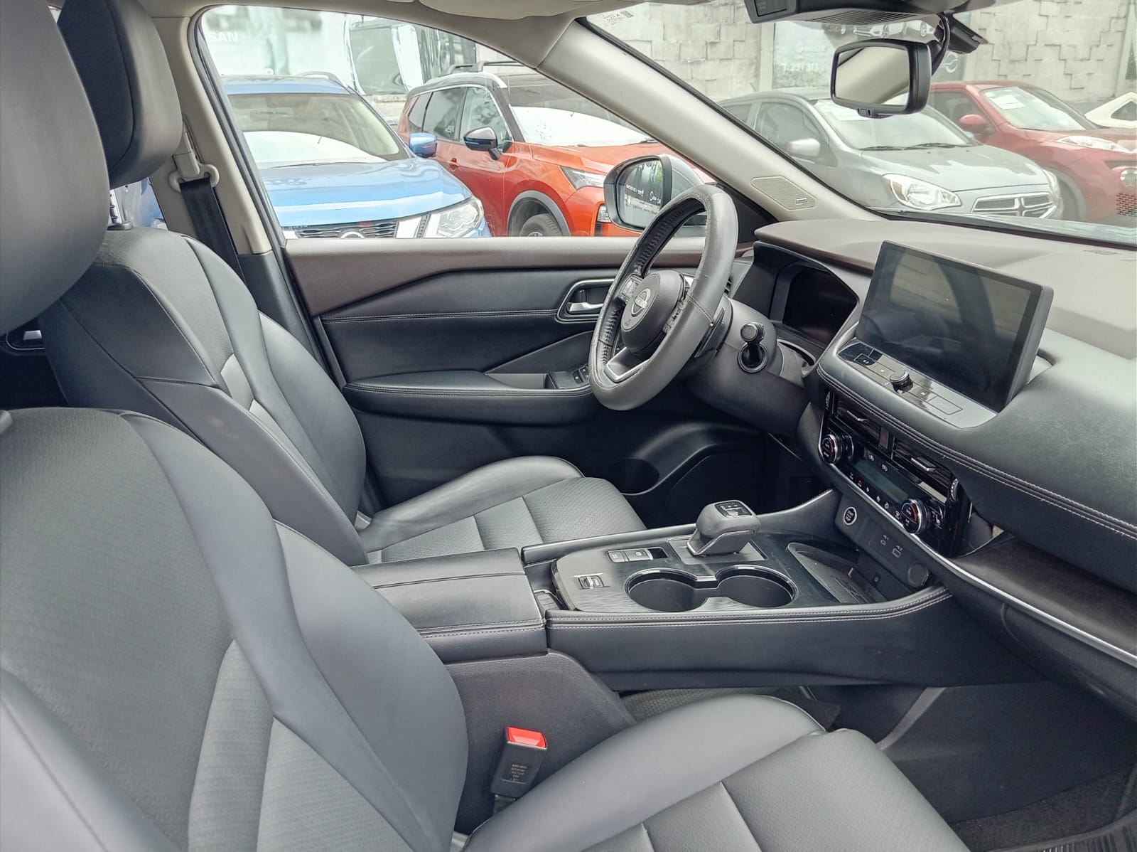 2024 Nissan X-TRAIL 5P PLATINUM 2 ROW L42.5 AUT