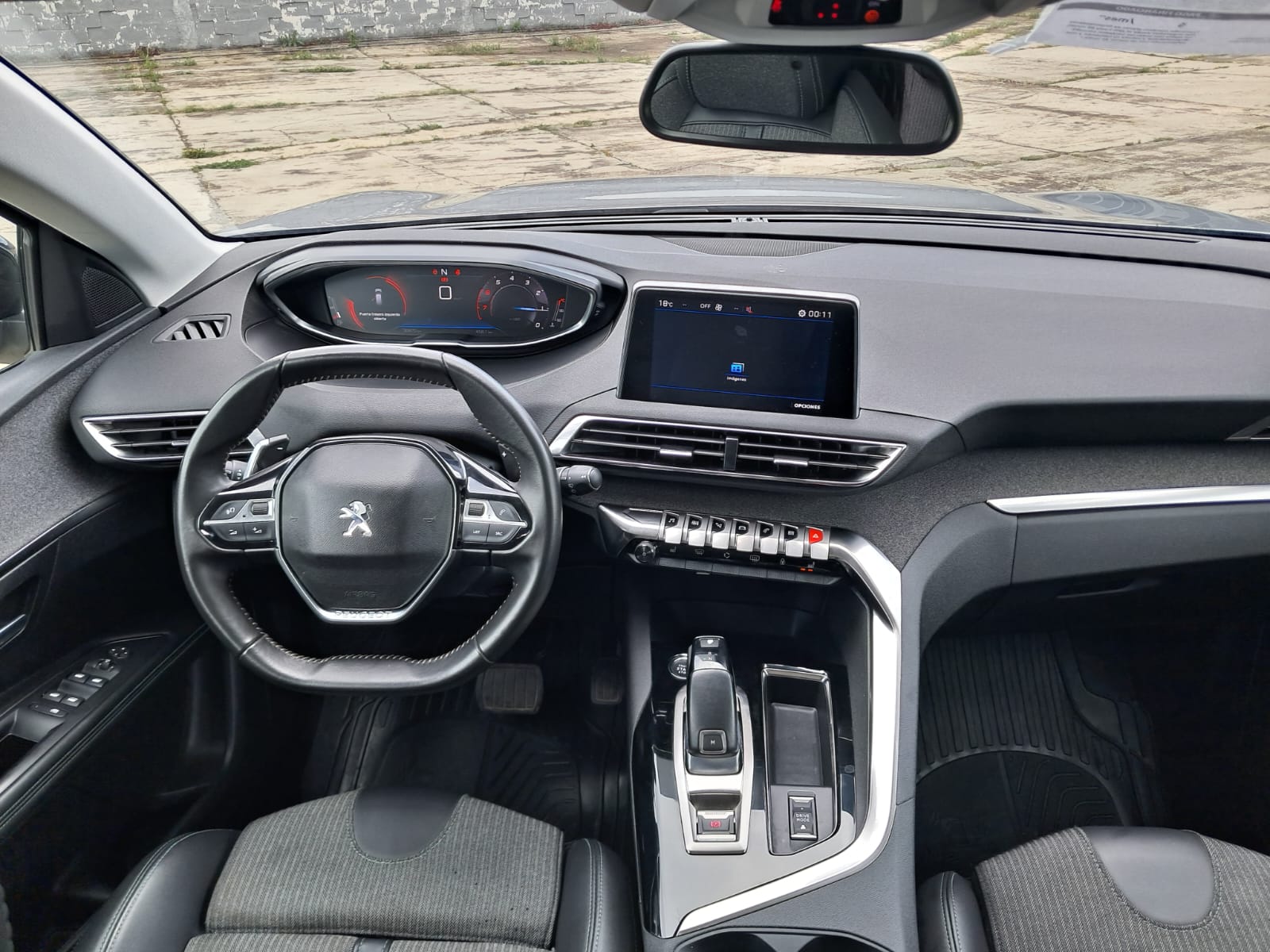 2023 PEUGEOT 3008 5 PTS ALLURE PACK 16T TIPTRONIC AAC TP RA-18