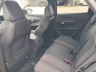 2023 PEUGEOT 3008 5 PTS ALLURE PACK 16T TIPTRONIC AAC TP RA-18